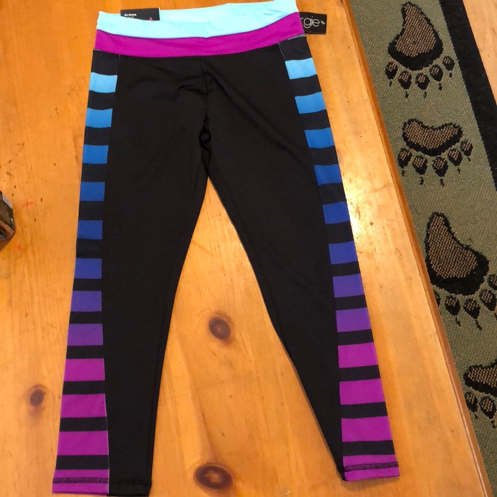 Capri workout pants